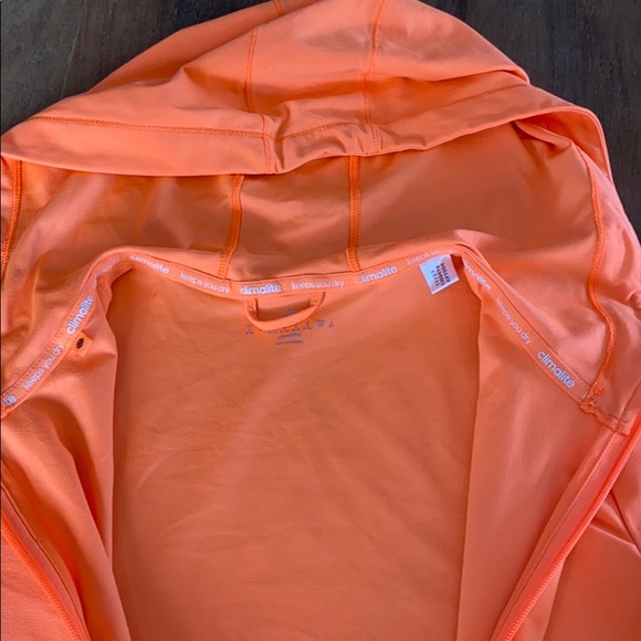 Adidas Climate zip Up - Picture 5 of 8